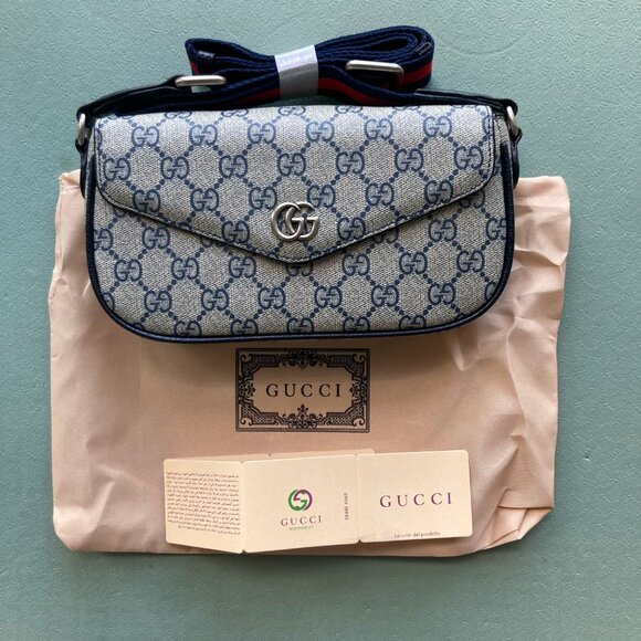 NWT Gucci Vintage Monogram Shoulder Bag Small - Picture 2 of 9